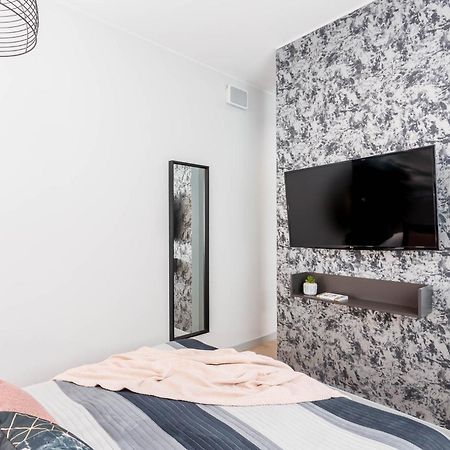 غدانسك Apartamenty Deo Plaza Vip By Rent Like Home المظهر الخارجي الصورة