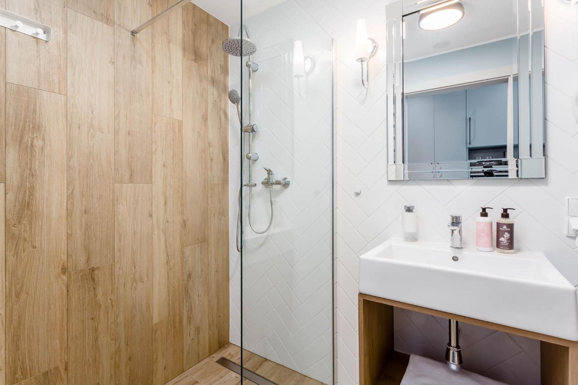 غدانسك Apartamenty Deo Plaza Vip By Rent Like Home المظهر الخارجي الصورة